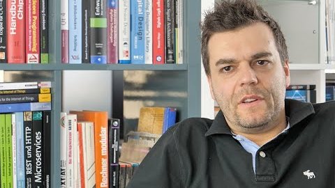 Dr. Alexander W. Lenhardt im VLog